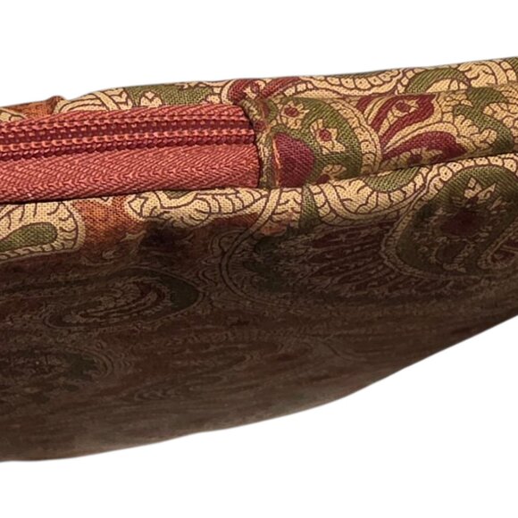 Large Pouch - Picture 7 of 7